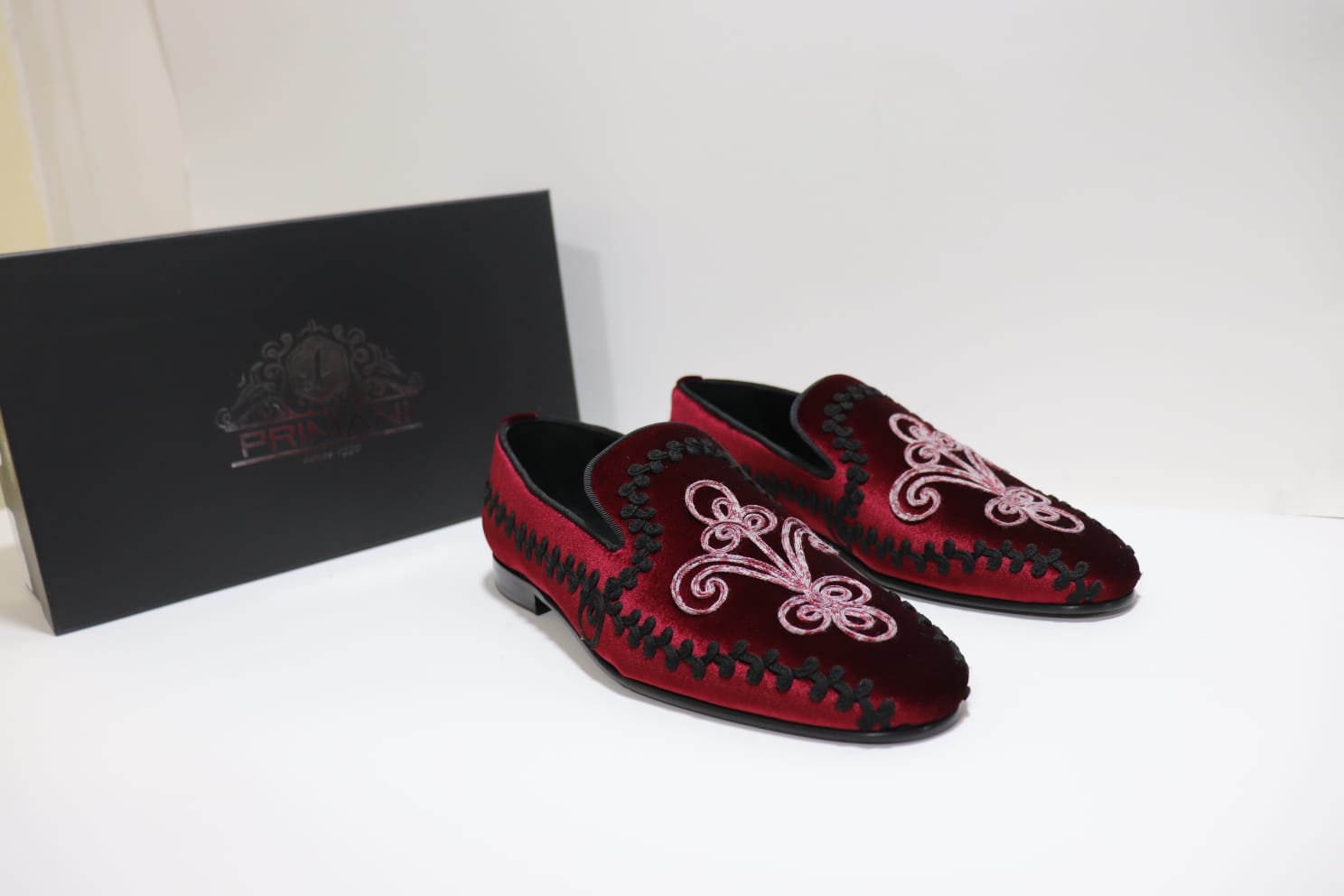 Hand Embroidered Velvet Slip-on Loafer