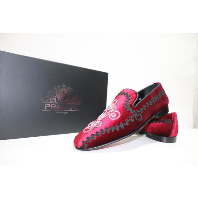 Hand Embroidered Velvet Slip-on Loafer