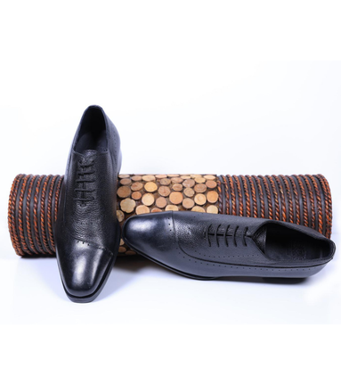 Primani Black Shoes