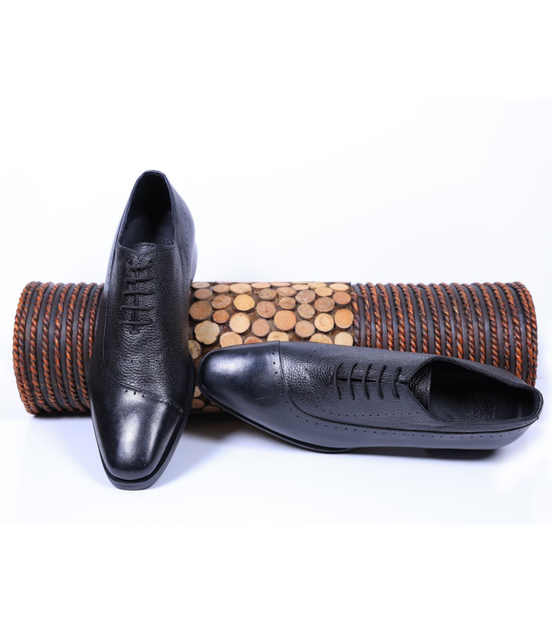 Primani Black Shoes